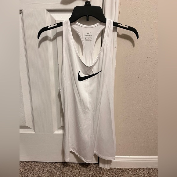 NWOT Nike White Dri-Fit Tank Top - Picture 1 of 6